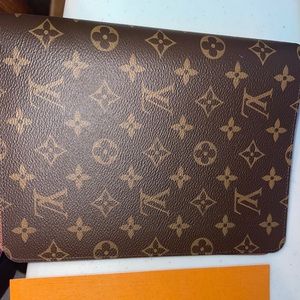 Louis Vuitton Desk Agenda